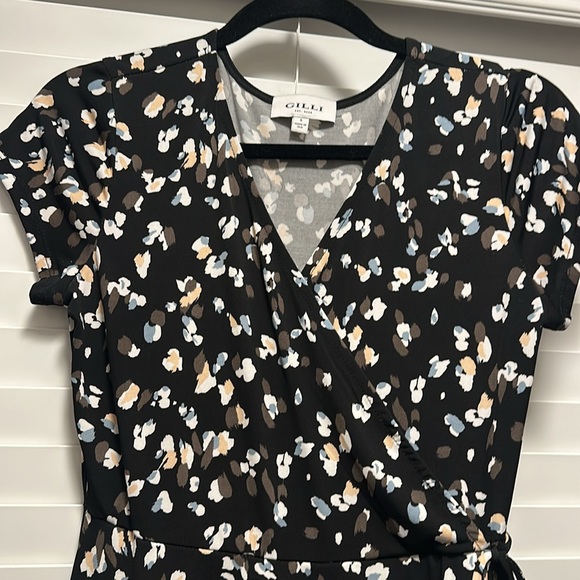 Women’s Hi-Low Gilli Dress Size Small Great Work Wear! - Picture 5 of 8